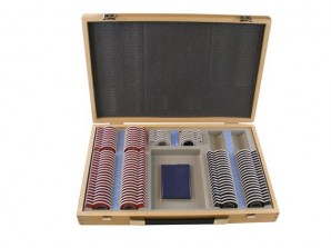 Refraktionsprüfsatz "Oculus BK II entspiegelt 110 Gläser mit Kunststoffrand im Holzkasten" *